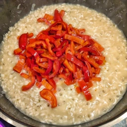 Risotto with bell pepper pieces