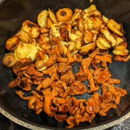 fried potatoes and chanterelles