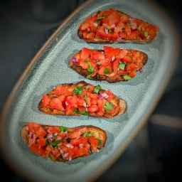 Bruschetta con Pomodoro