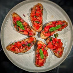 Bruschetta con Pomodoro