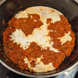 Curry sauce with coconut milk