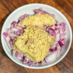 Ingredients: onion, garlic and ginger