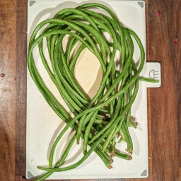 Ingredients: yardlong beans