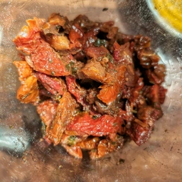 Ingredients: sun-dried tomatoes