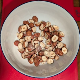 Ingredients: halved hazelnuts