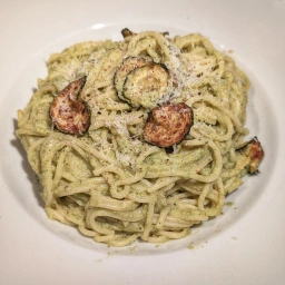 Spaghetti with Zucchini Pesto