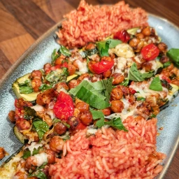 Finished dish: Stuffed zucchini with chickpeas