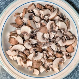 Geschnittene Champignons